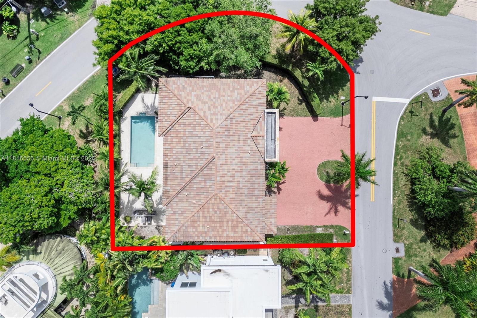 18825 N Bay Rd Sunny Isles Beach, FL 33160