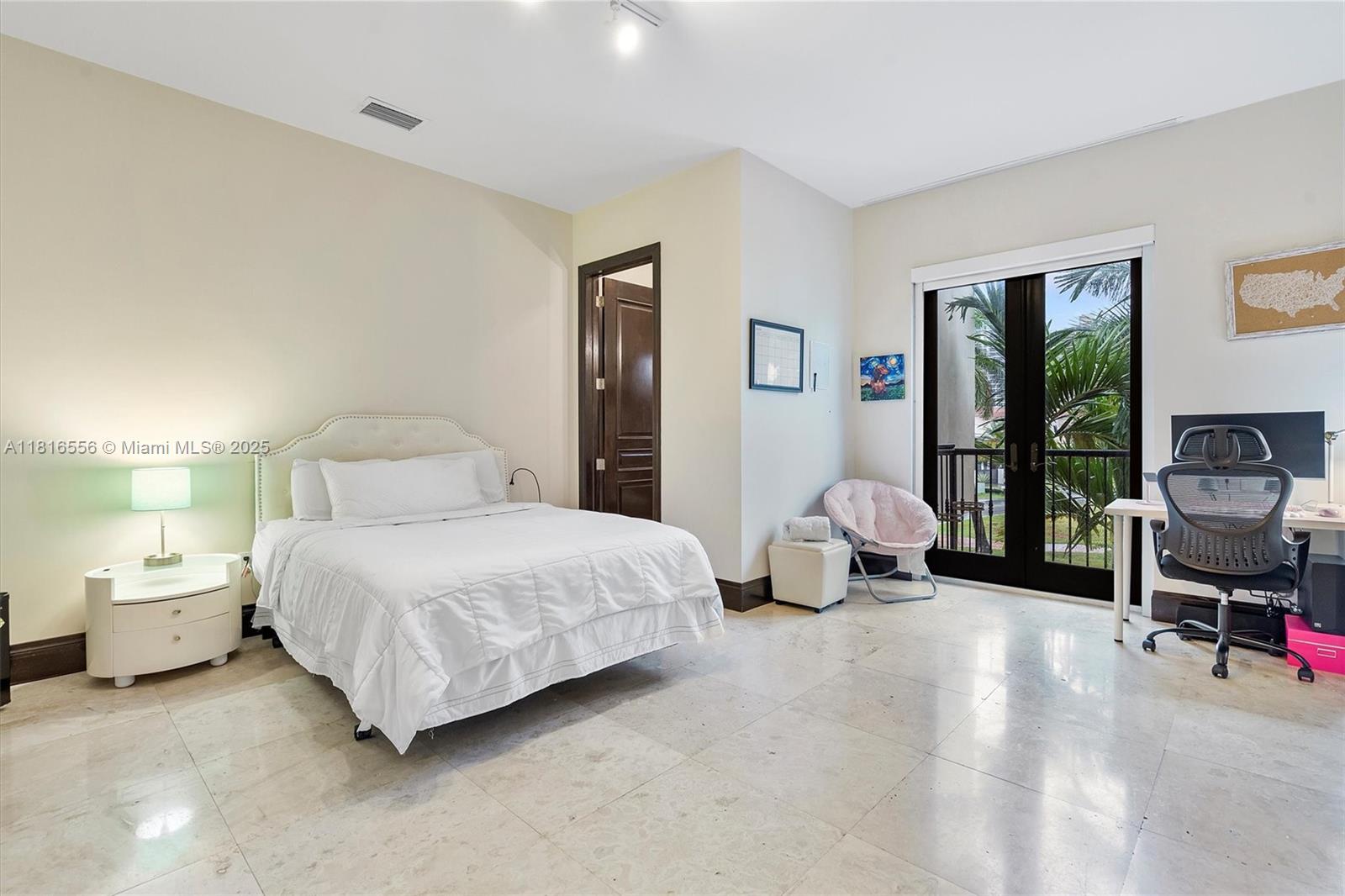 18825 N Bay Rd Sunny Isles Beach, FL 33160