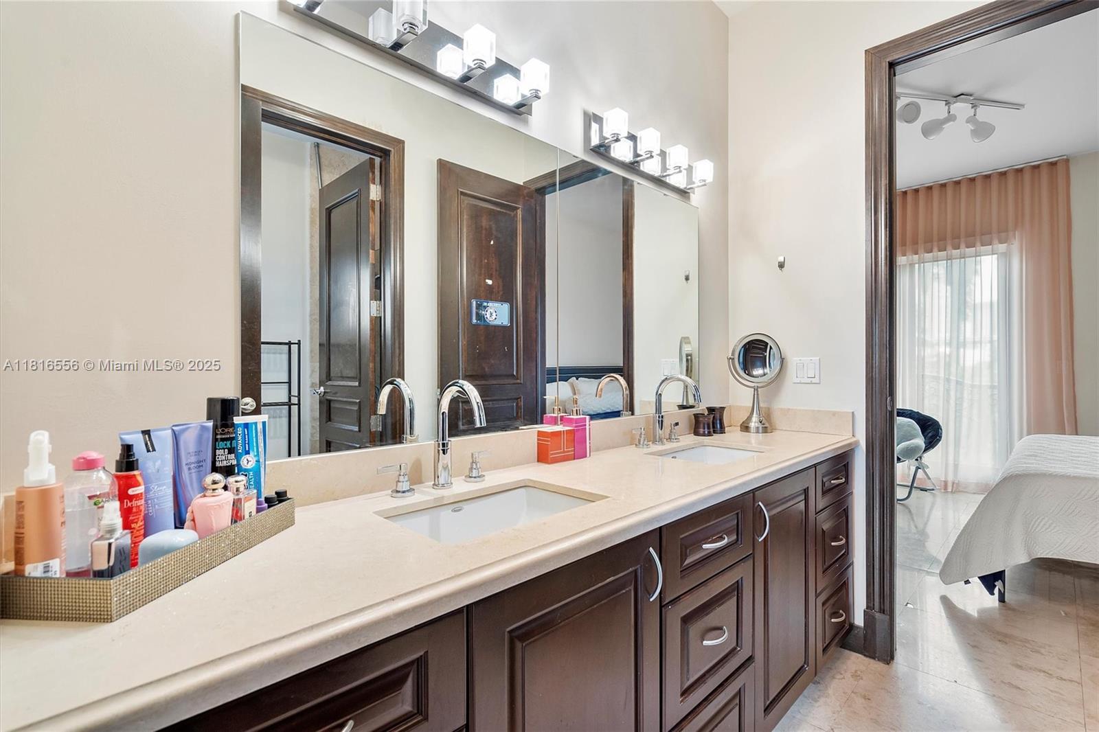 18825 N Bay Rd Sunny Isles Beach, FL 33160