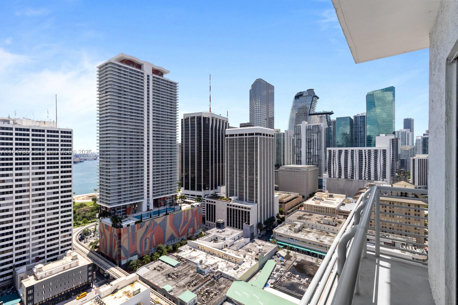 image The Loft Downtown Ii Cond13