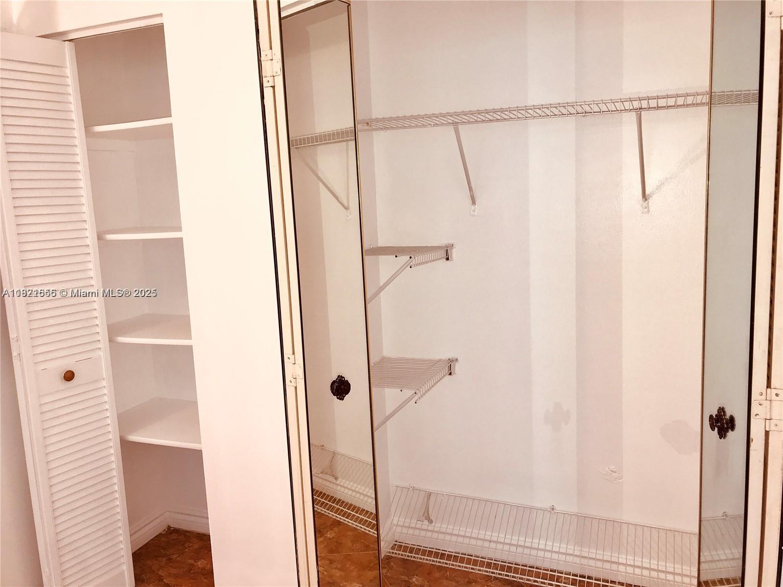 1833 S Ocean Dr #305,Hallandale Beach, FL 33009