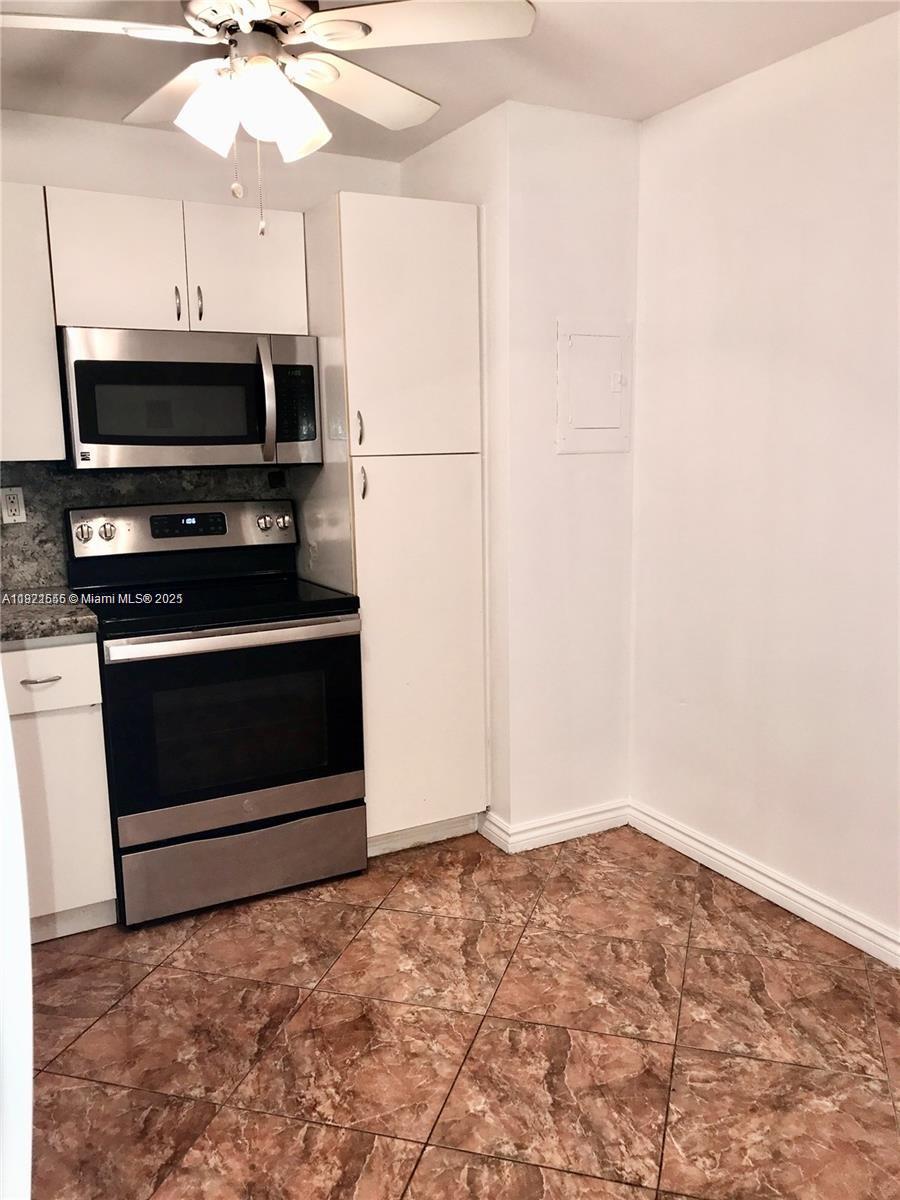 1833 S Ocean Dr #305,Hallandale Beach, FL 33009