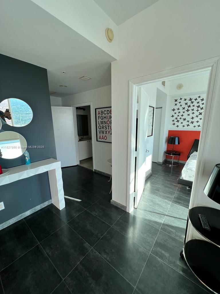 image Infinity At Brickell Cond14