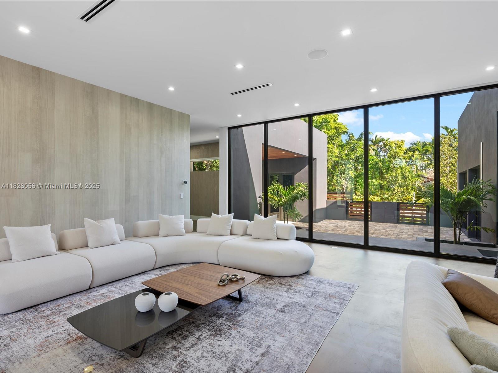 871 NE 83rd St Miami, FL 33138 871 NE 83rd St Miami, FL 33138