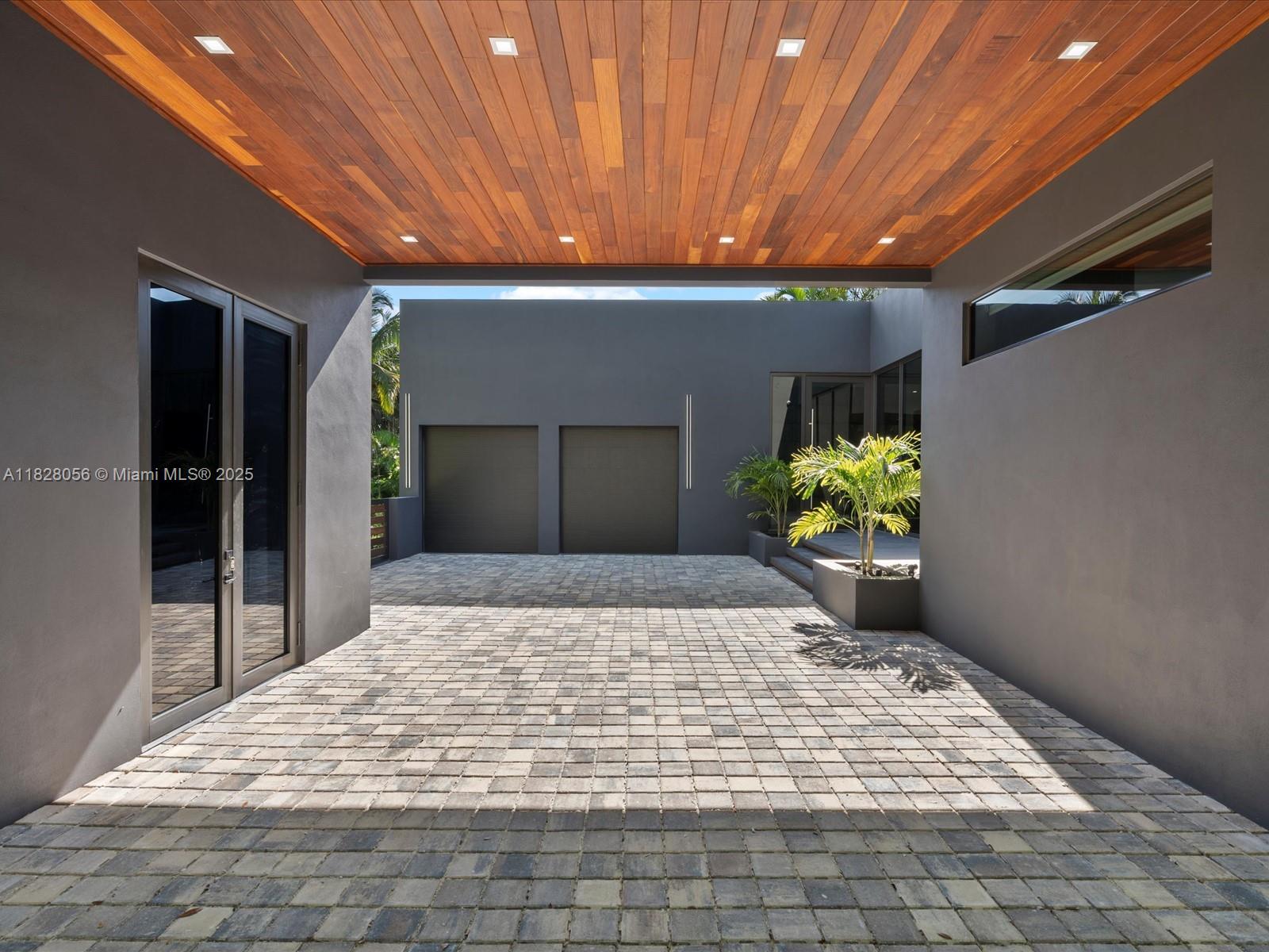 871 NE 83rd St Miami, FL 33138 871 NE 83rd St Miami, FL 33138