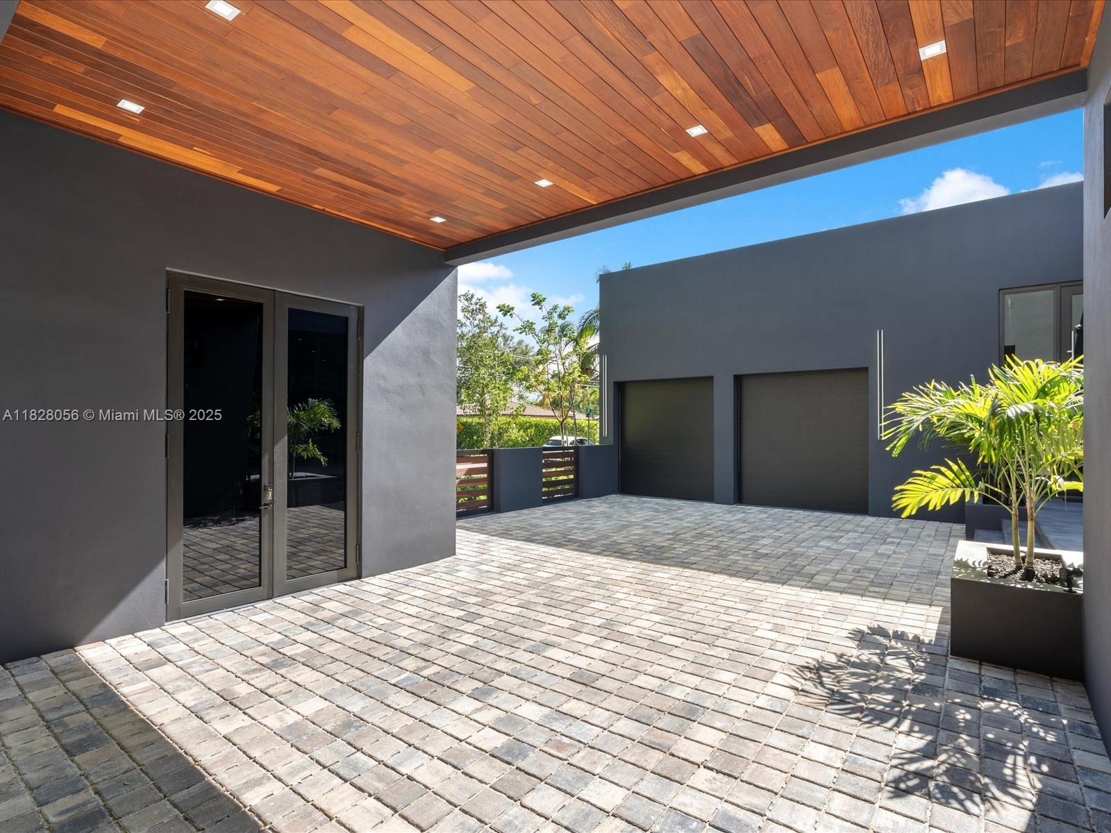 871 NE 83rd St Miami, FL 33138 871 NE 83rd St Miami, FL 33138