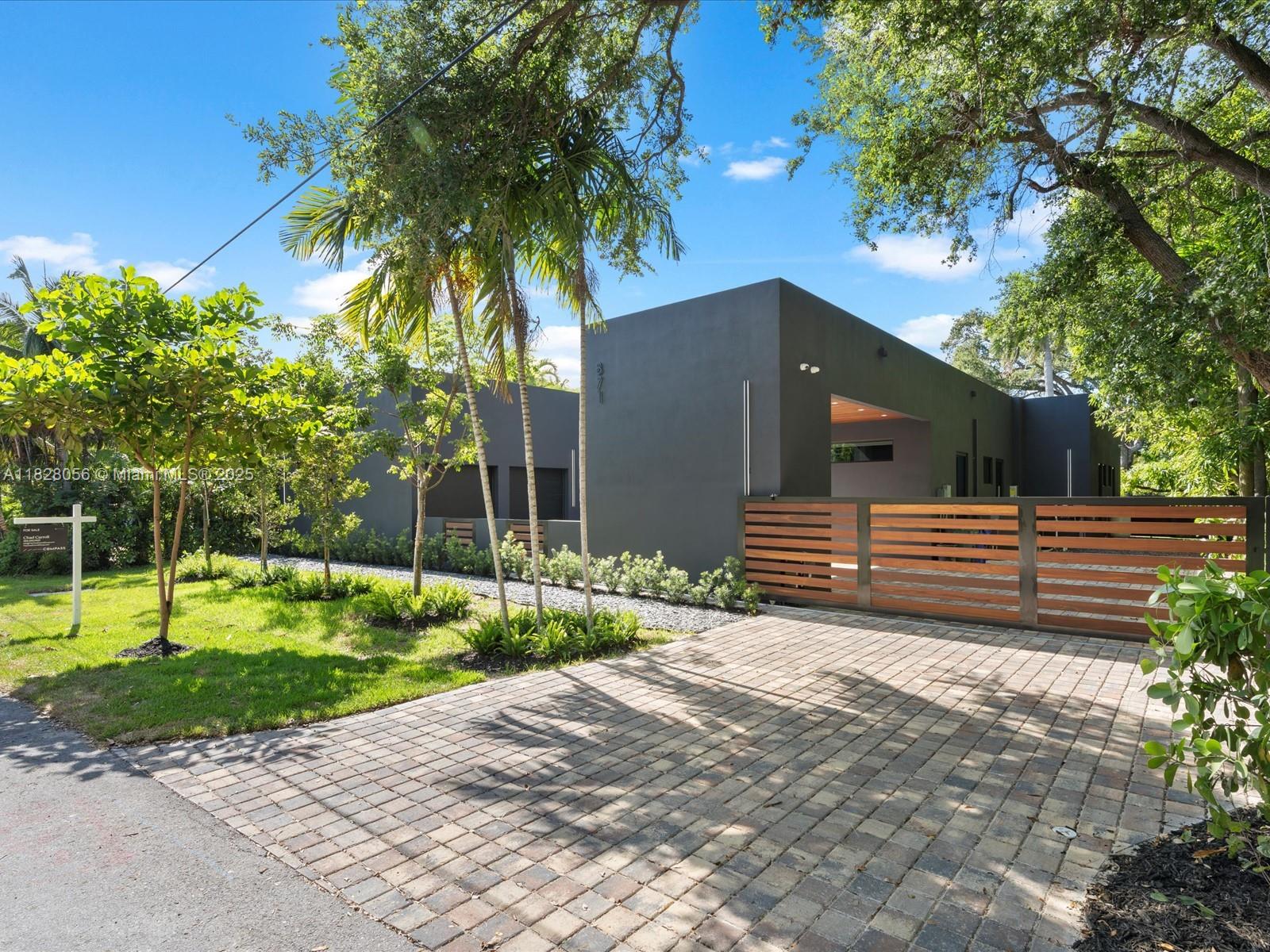 871 NE 83rd St Miami, FL 33138 871 NE 83rd St Miami, FL 33138