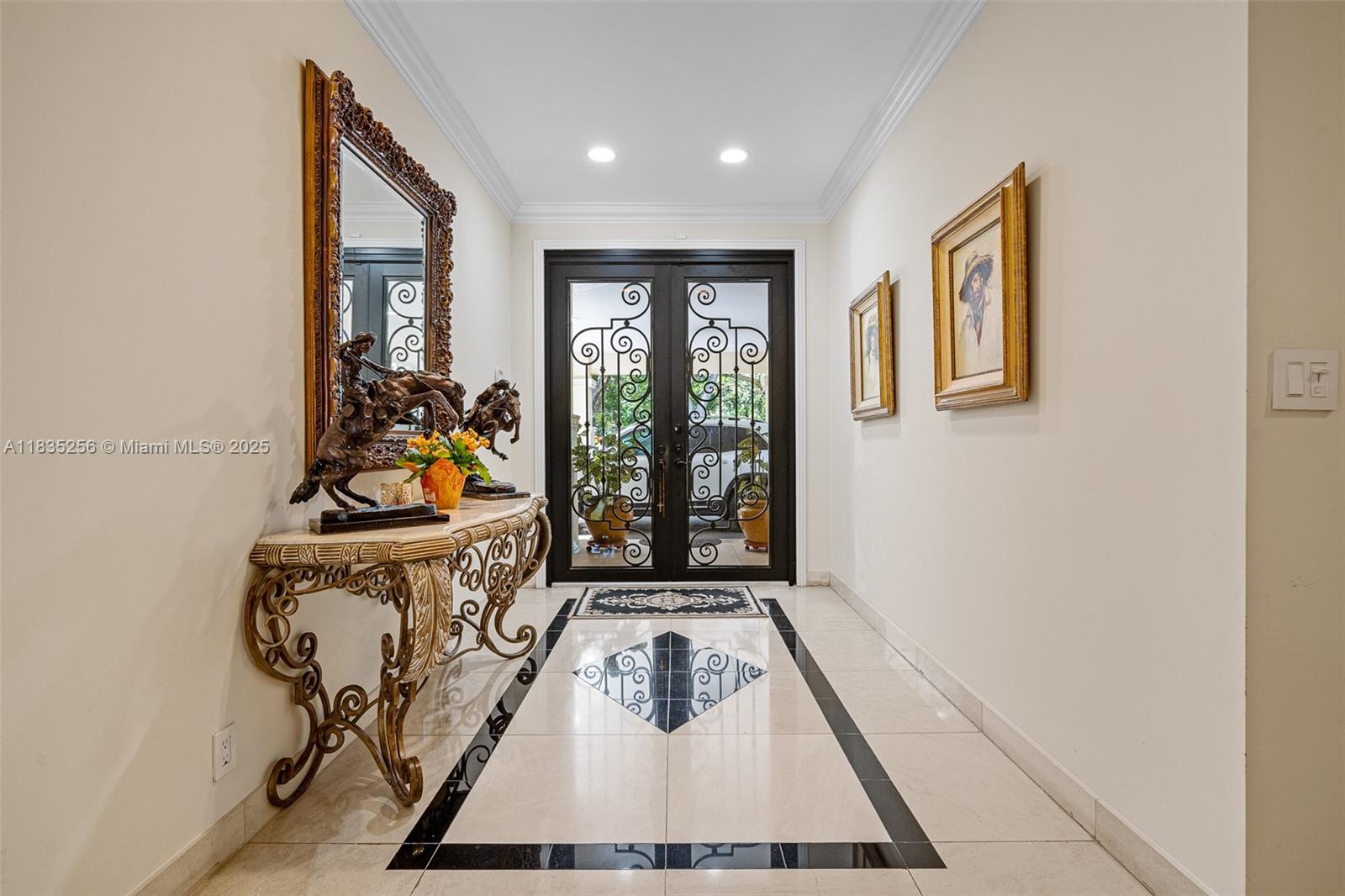 10735 SW 58th Ave Pinecrest, FL 33156