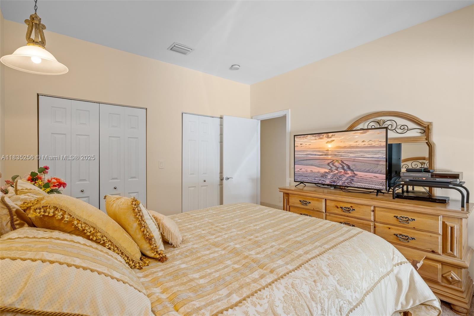 10735 SW 58th Ave Pinecrest, FL 33156