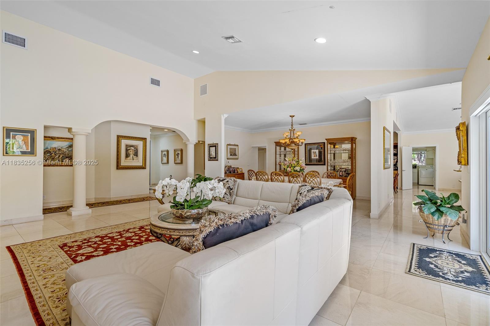 10735 SW 58th Ave Pinecrest, FL 33156