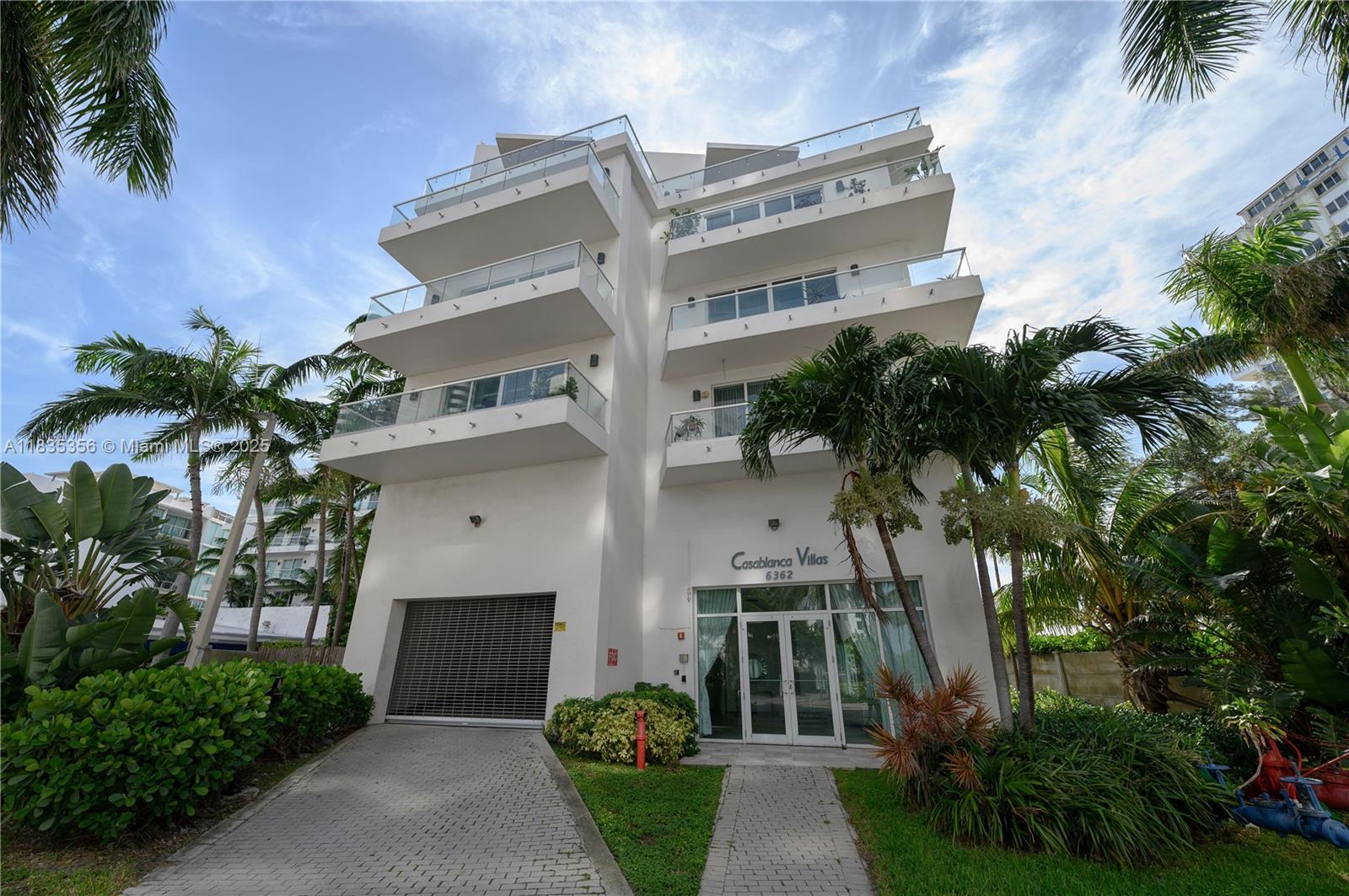 6362 Collins Ave #301