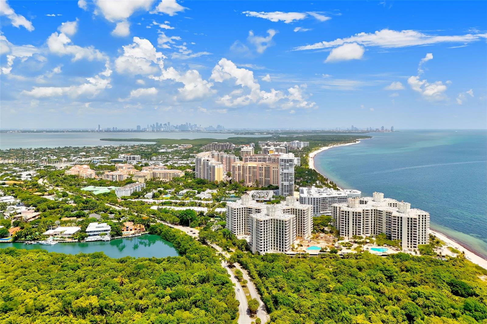 image Towers Of Key Biscayne15