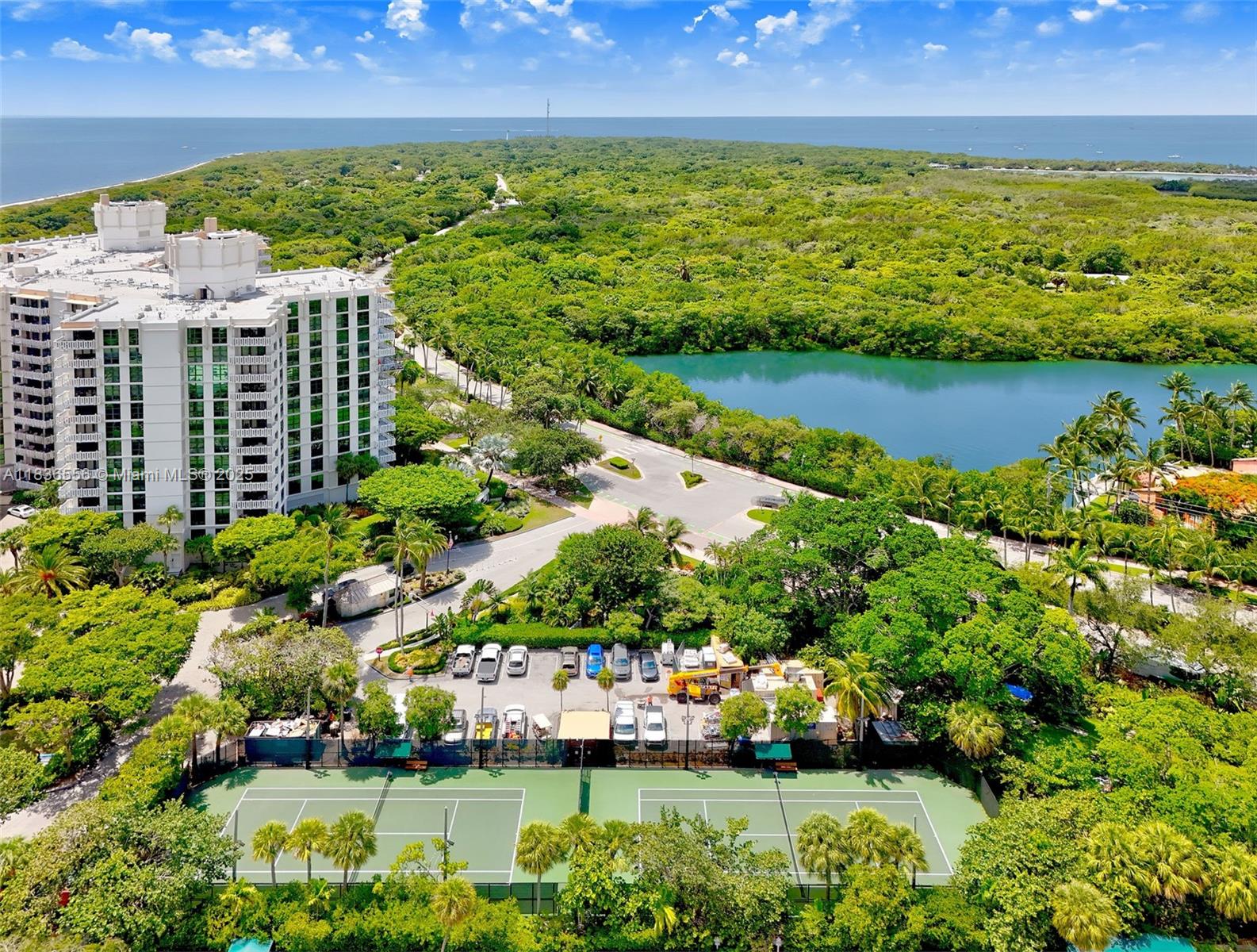 image Towers Of Key Biscayne16