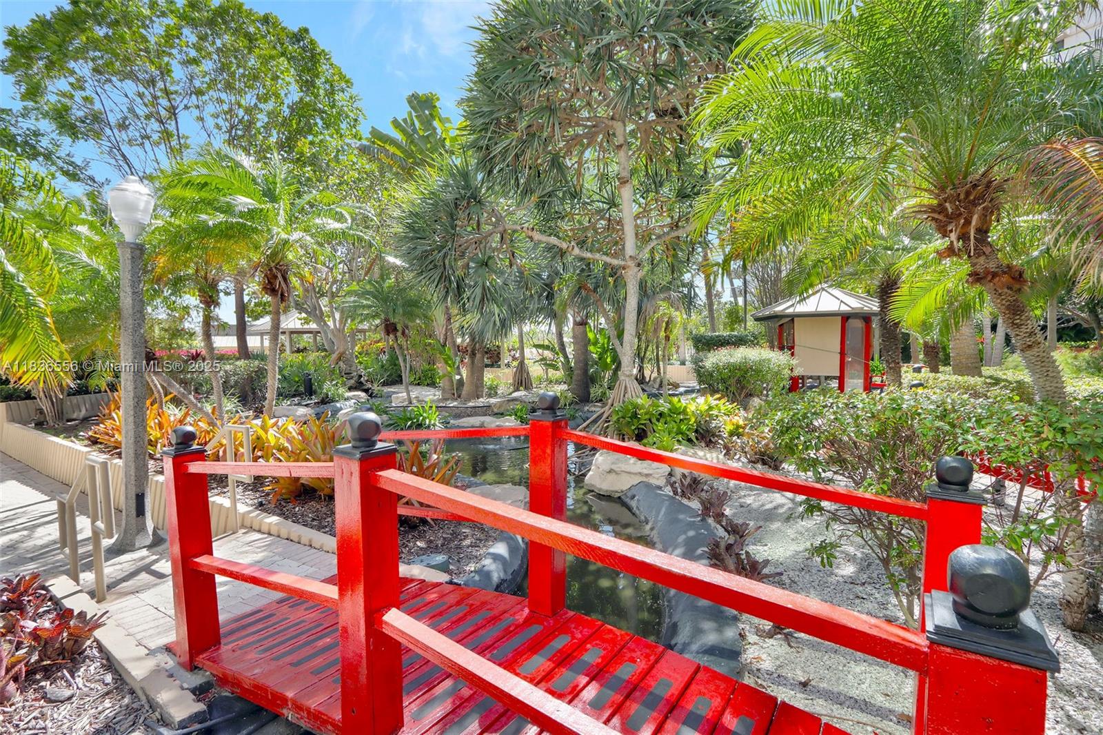 image Towers Of Key Biscayne28
