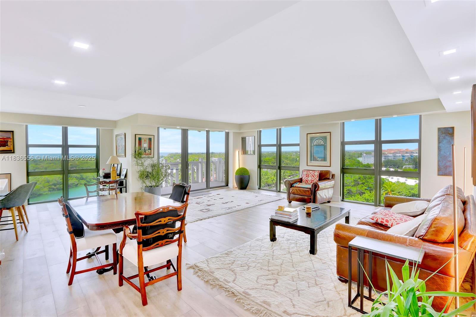 image Towers Of Key Biscayne3