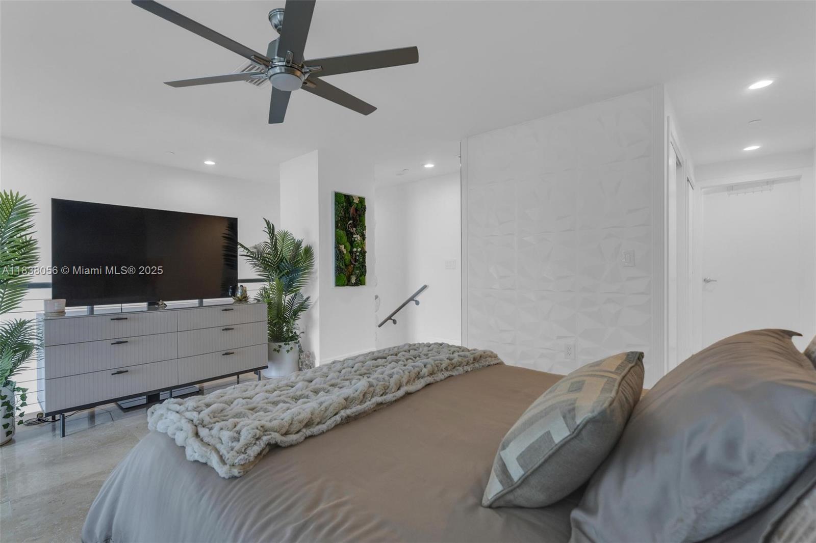 image 1060 BRICKELL CONDO22