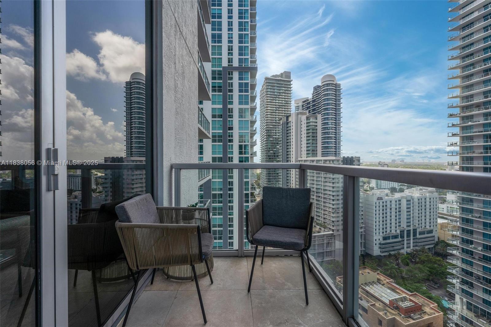 image 1060 BRICKELL CONDO28