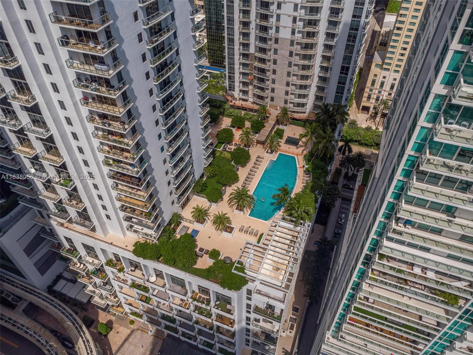 image 1060 BRICKELL CONDO38