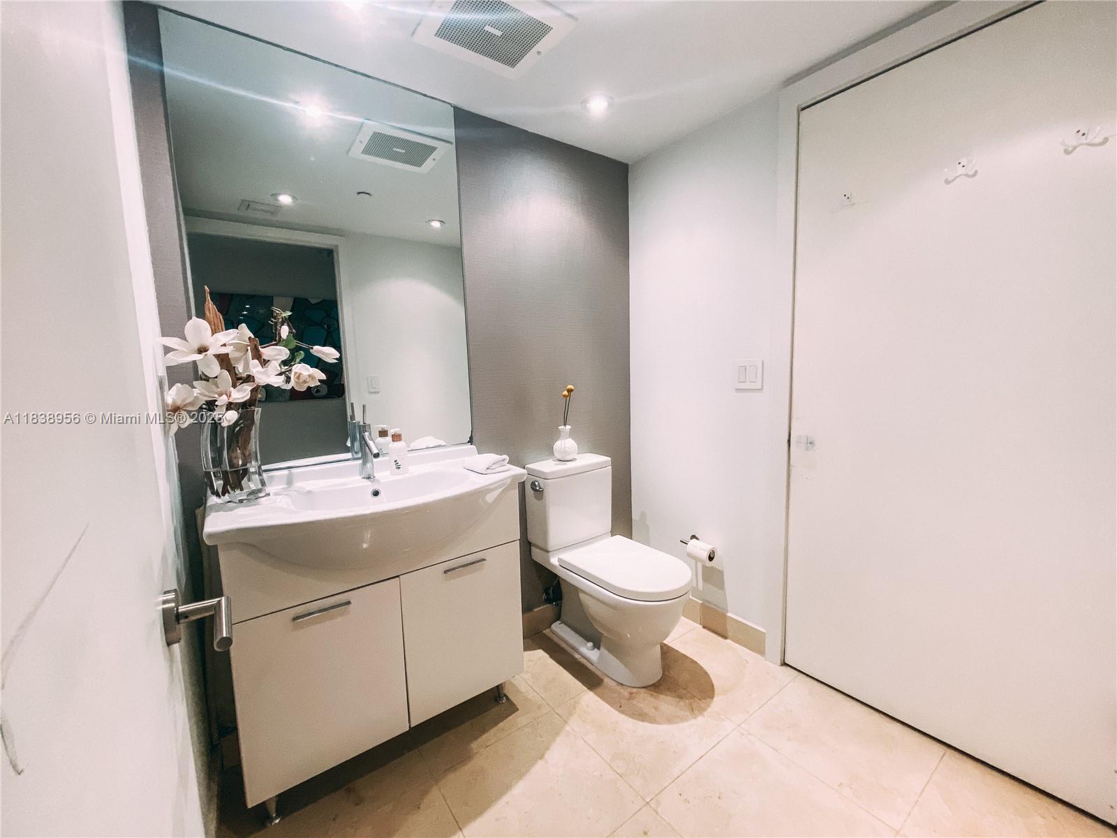 image Icon Brickell30
