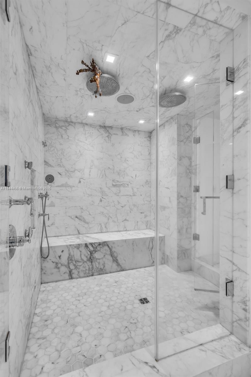 image Hamptons South Condo18