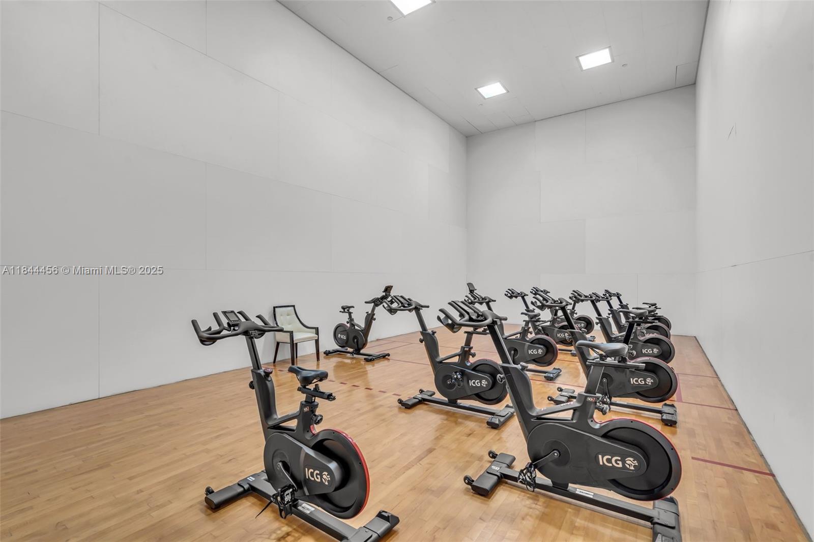 image Hamptons South Condo52