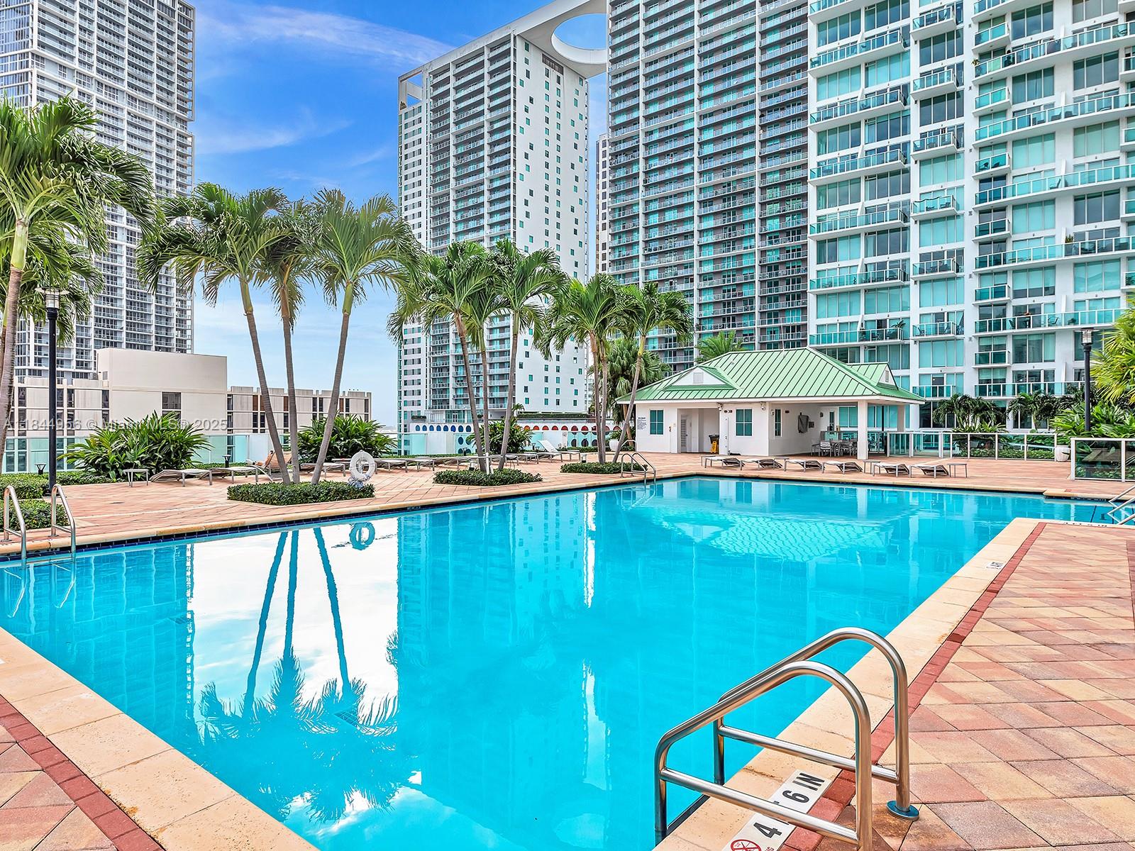 image Brickell On The River35