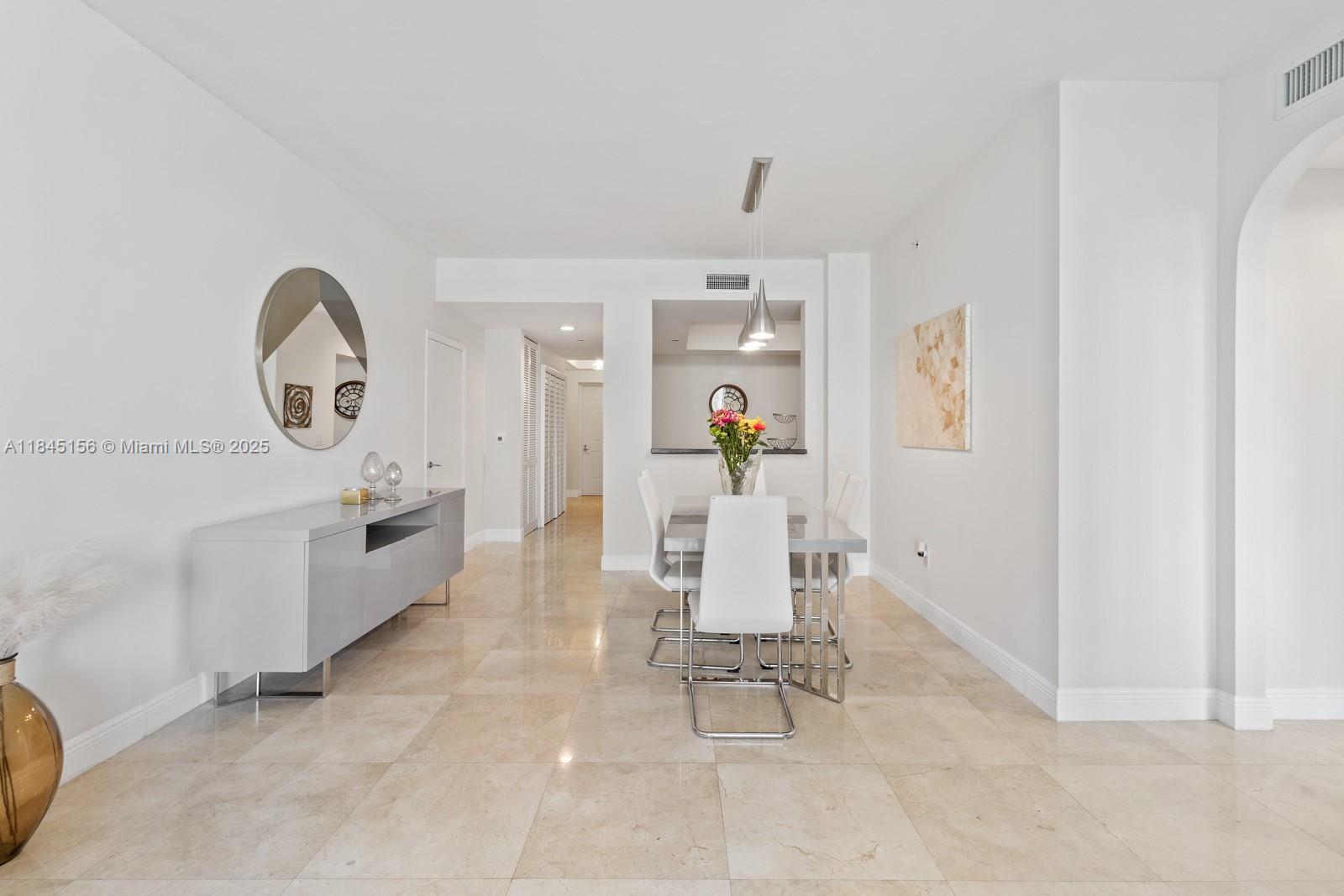 image Aventura Marina Condo7