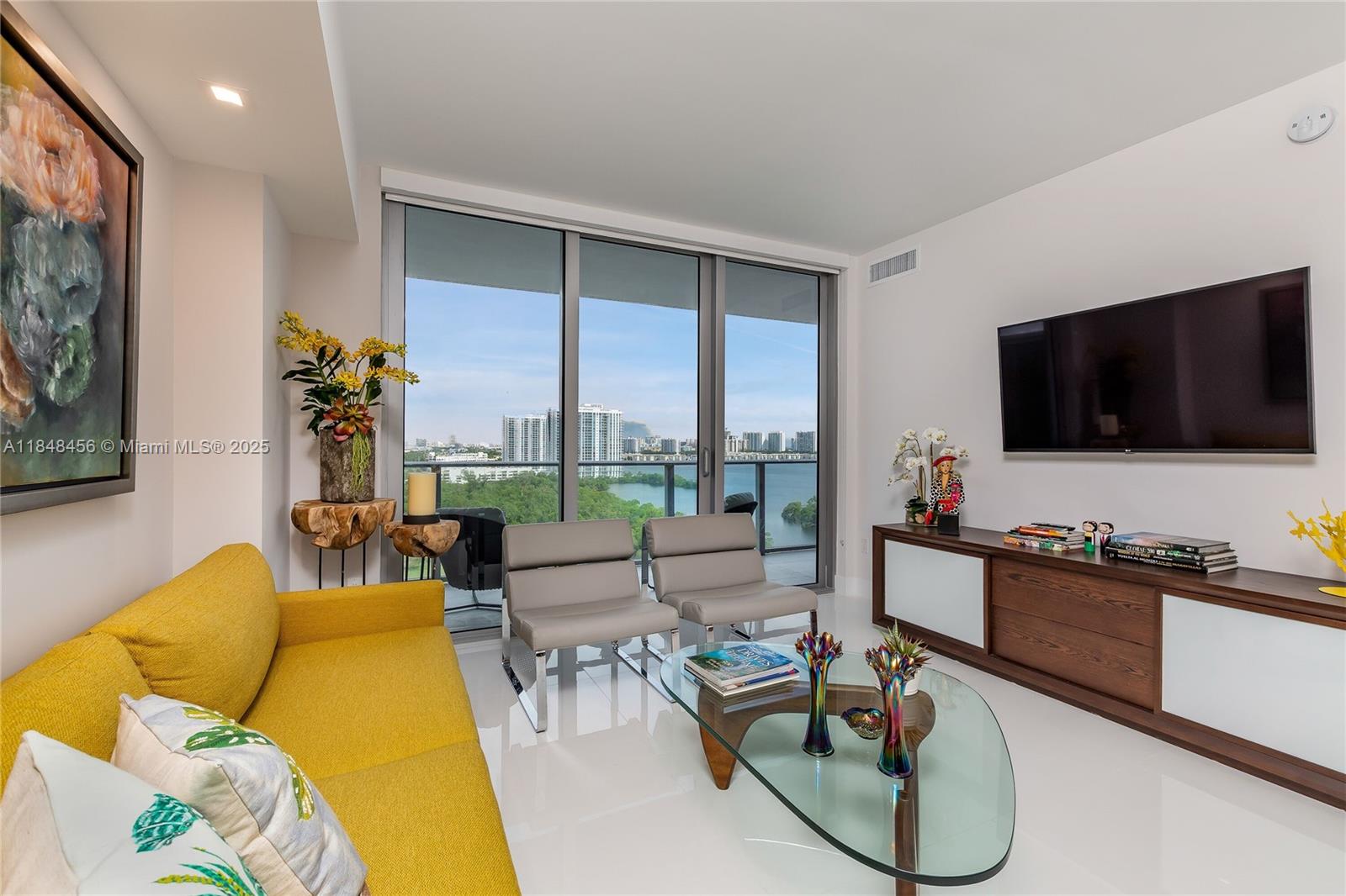 16385 Biscayne Blvd #1503