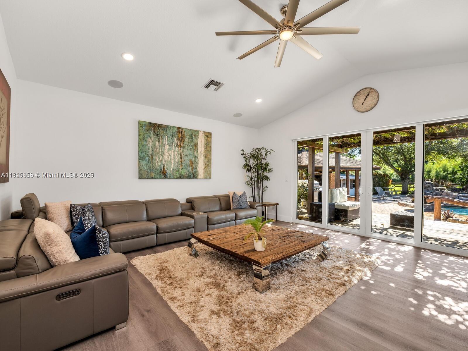 13350 Luray Rd Southwest Ranches, FL 33330