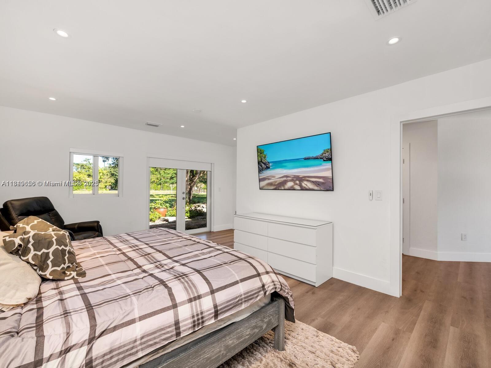 13350 Luray Rd Southwest Ranches, FL 33330