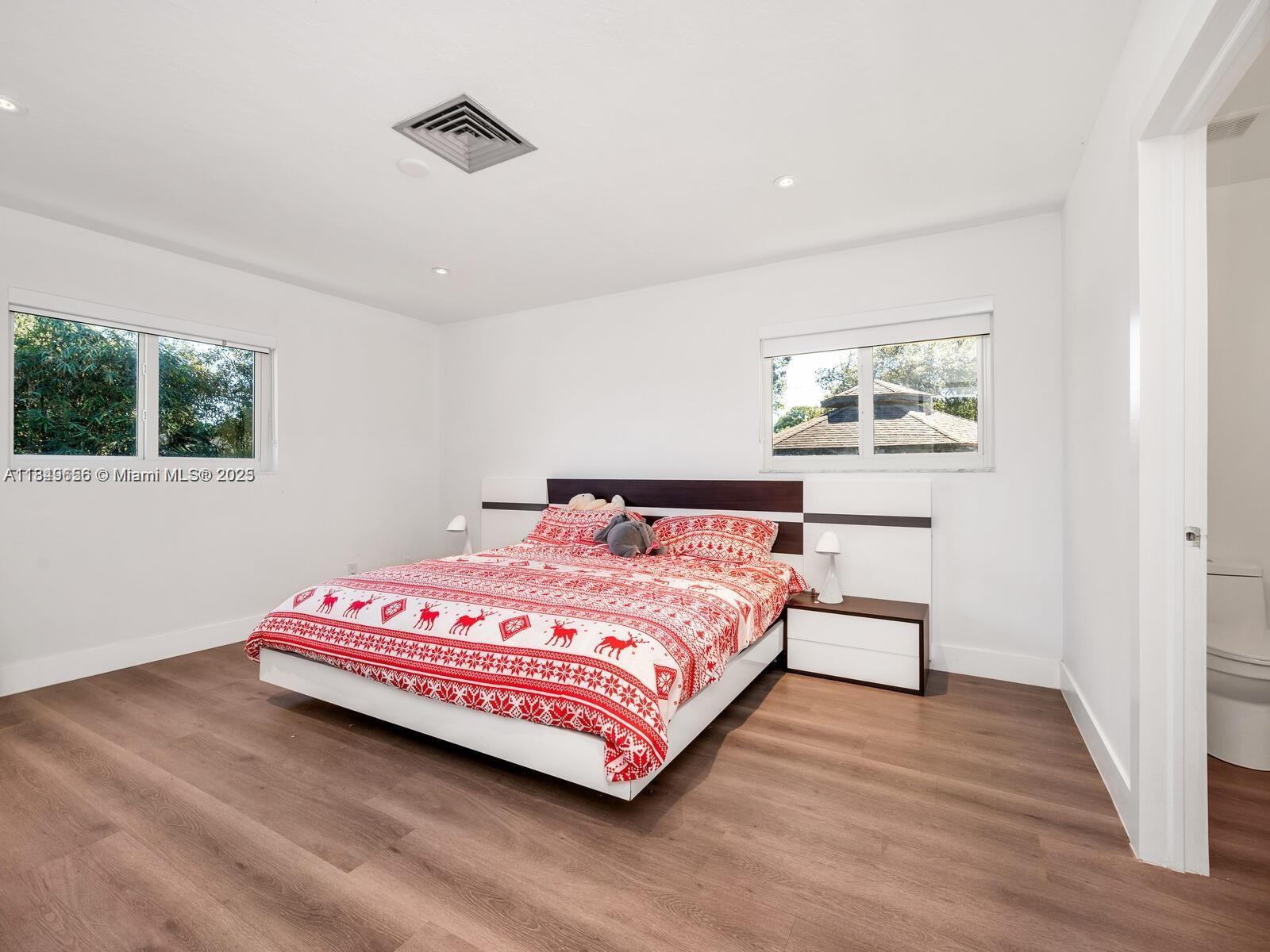 13350 Luray Rd Southwest Ranches, FL 33330