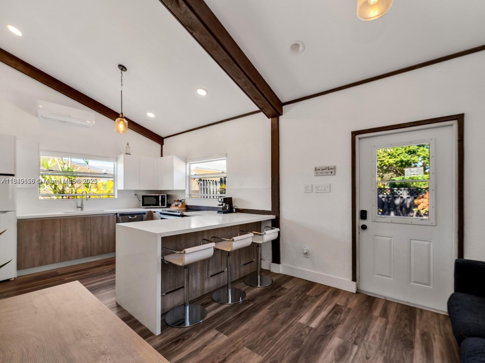 13350 Luray Rd Southwest Ranches, FL 33330