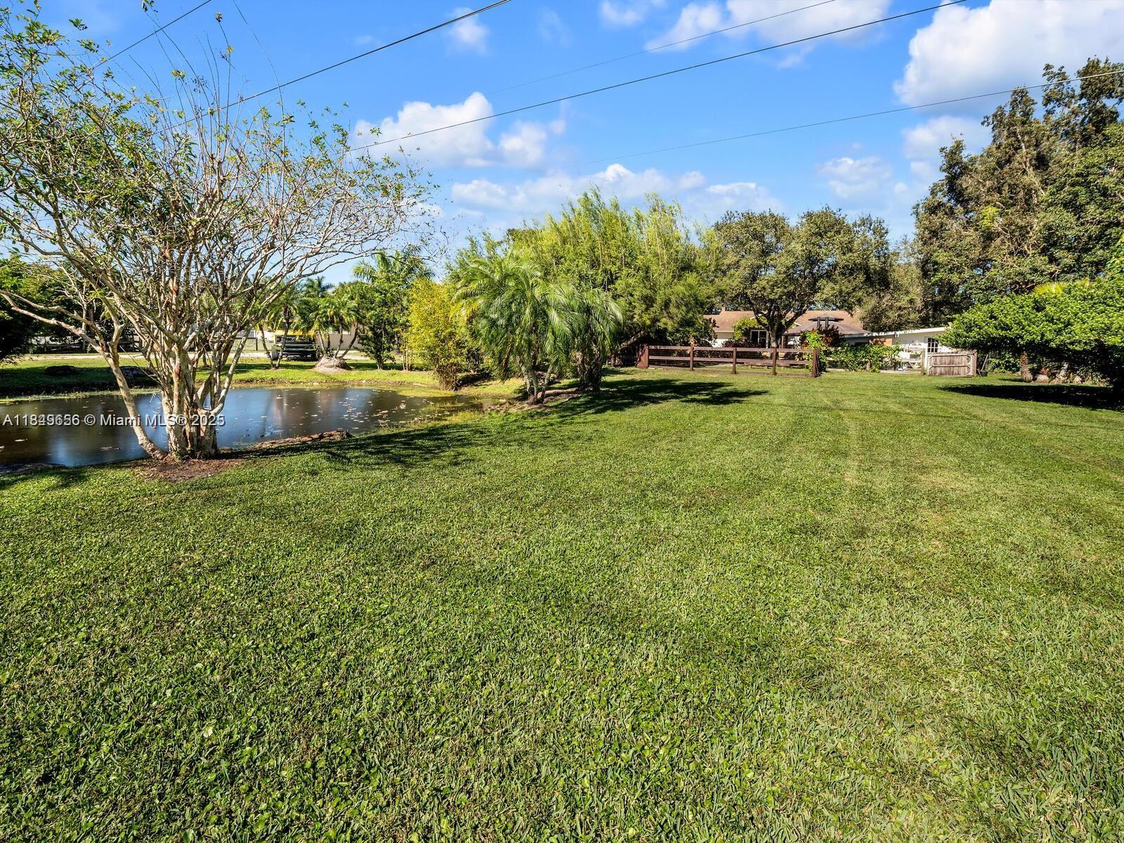13350 Luray Rd Southwest Ranches, FL 33330