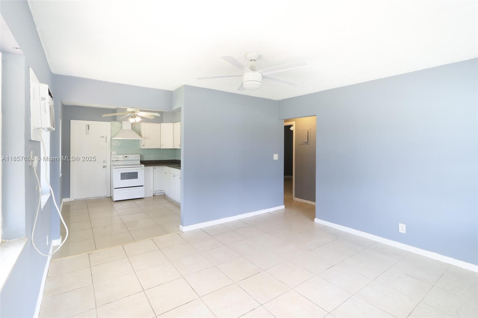 1504 N 24th Ave #1504