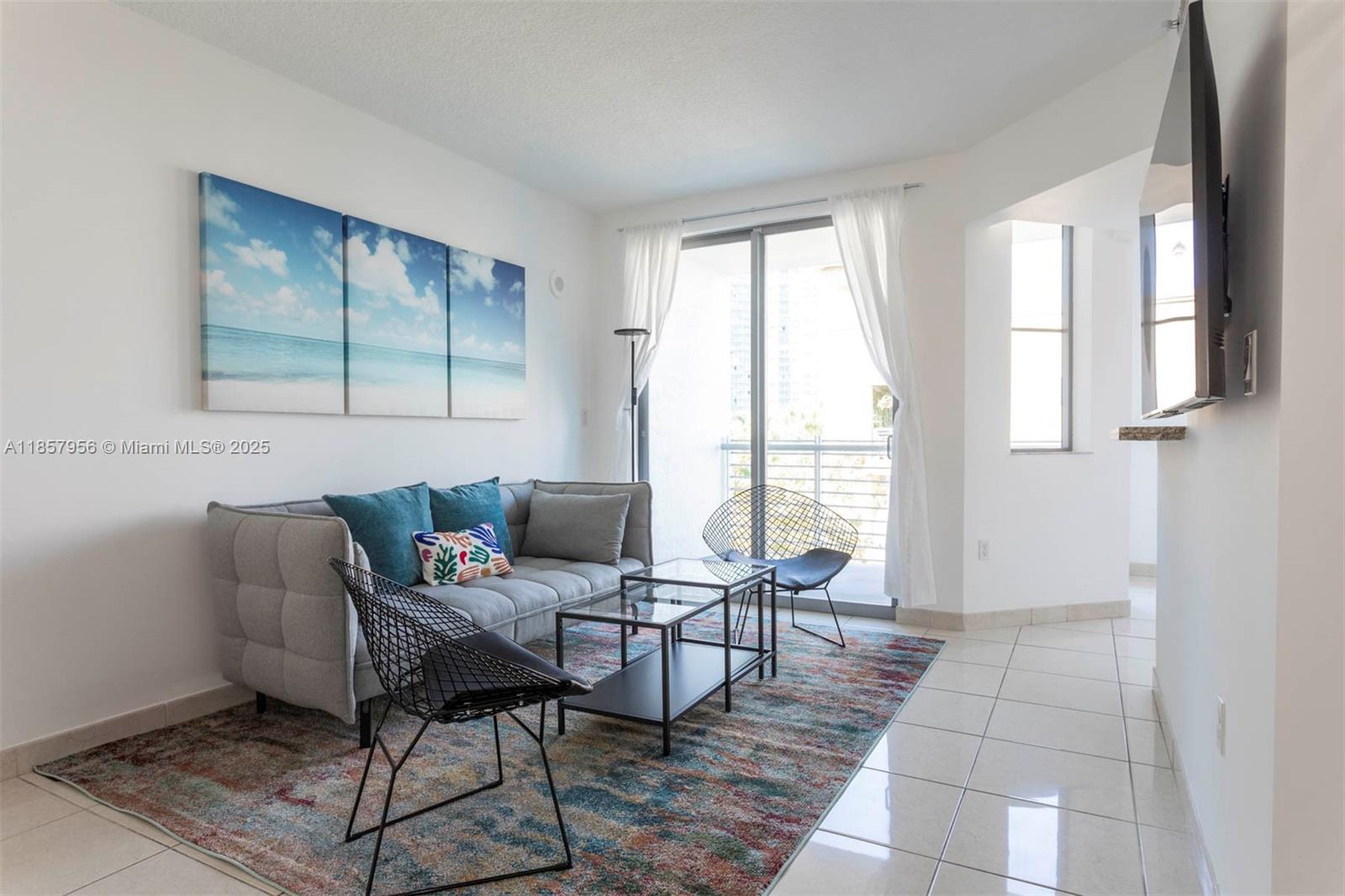 110 Washington Ave #2518