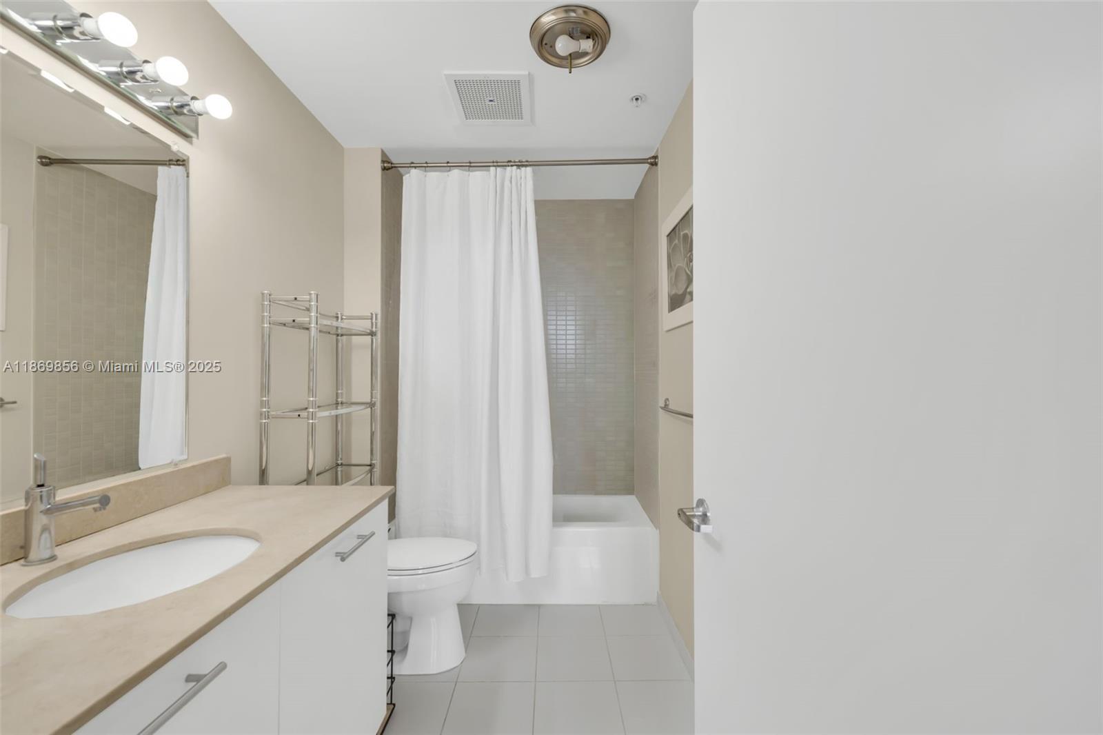 image Two Midtown8
