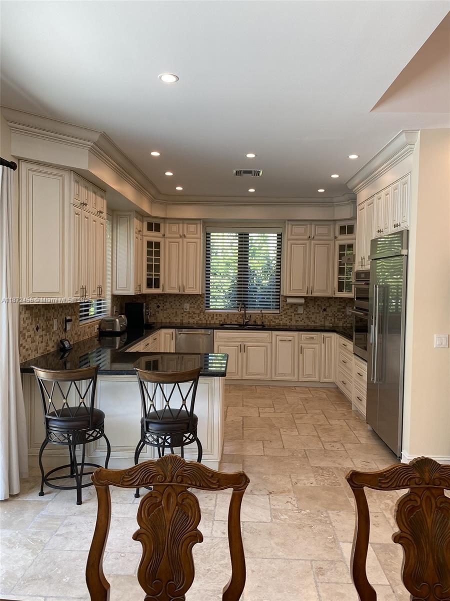 343 S 190th St Sunny Isles Beach, FL 33160