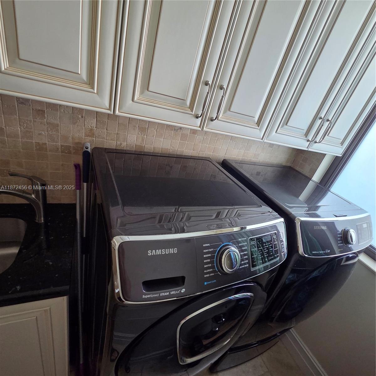 343 S 190th St Sunny Isles Beach, FL 33160