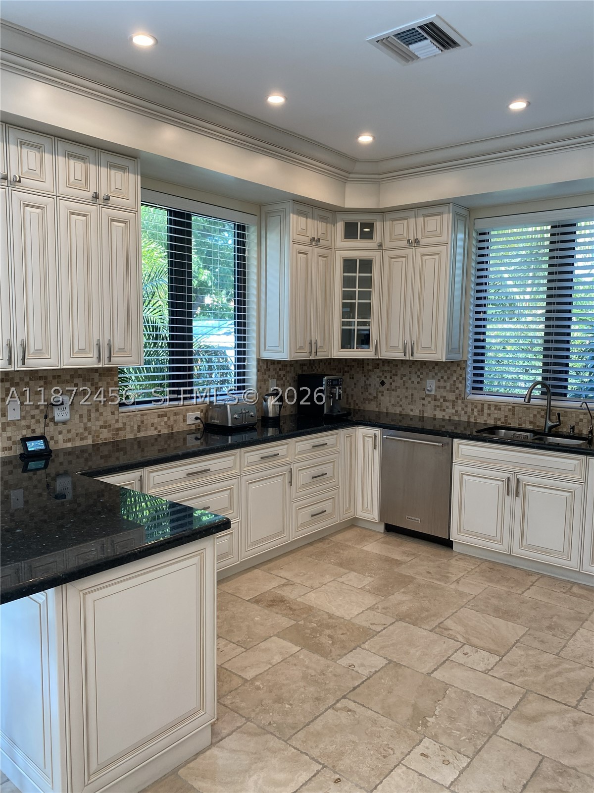 343 190th St Sunny Isles Beach, FL 33160