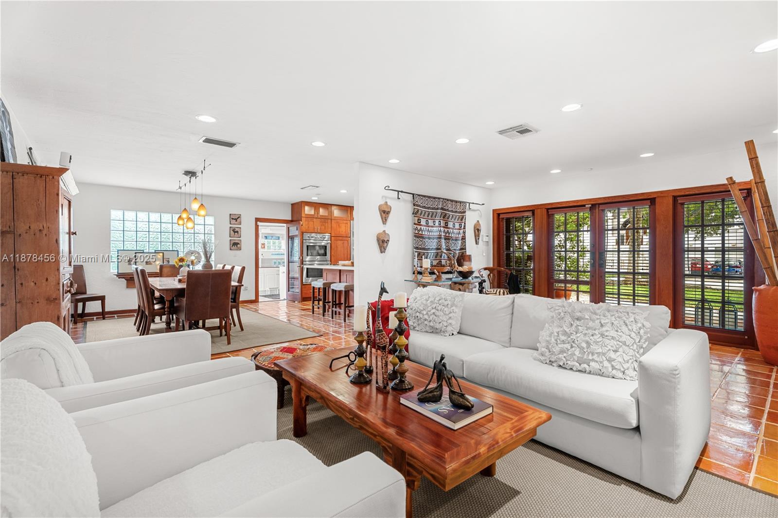 12430 Keystone Is Dr North Miami, FL 33181