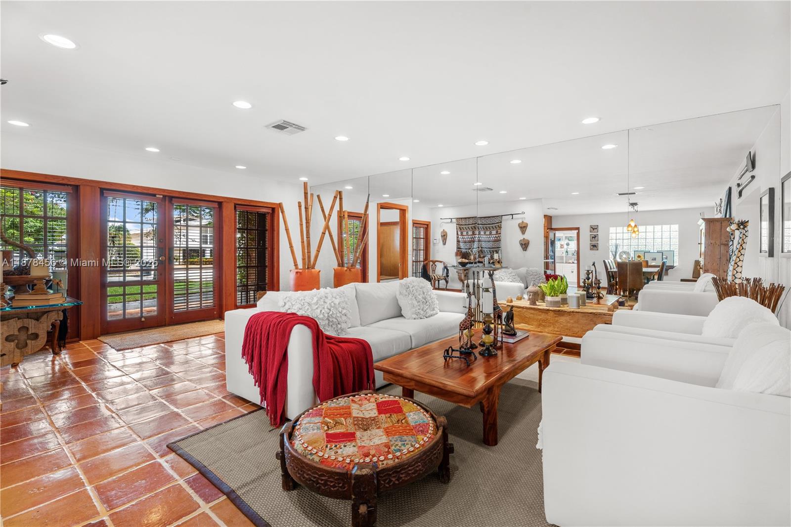 12430 Keystone Is Dr North Miami, FL 33181