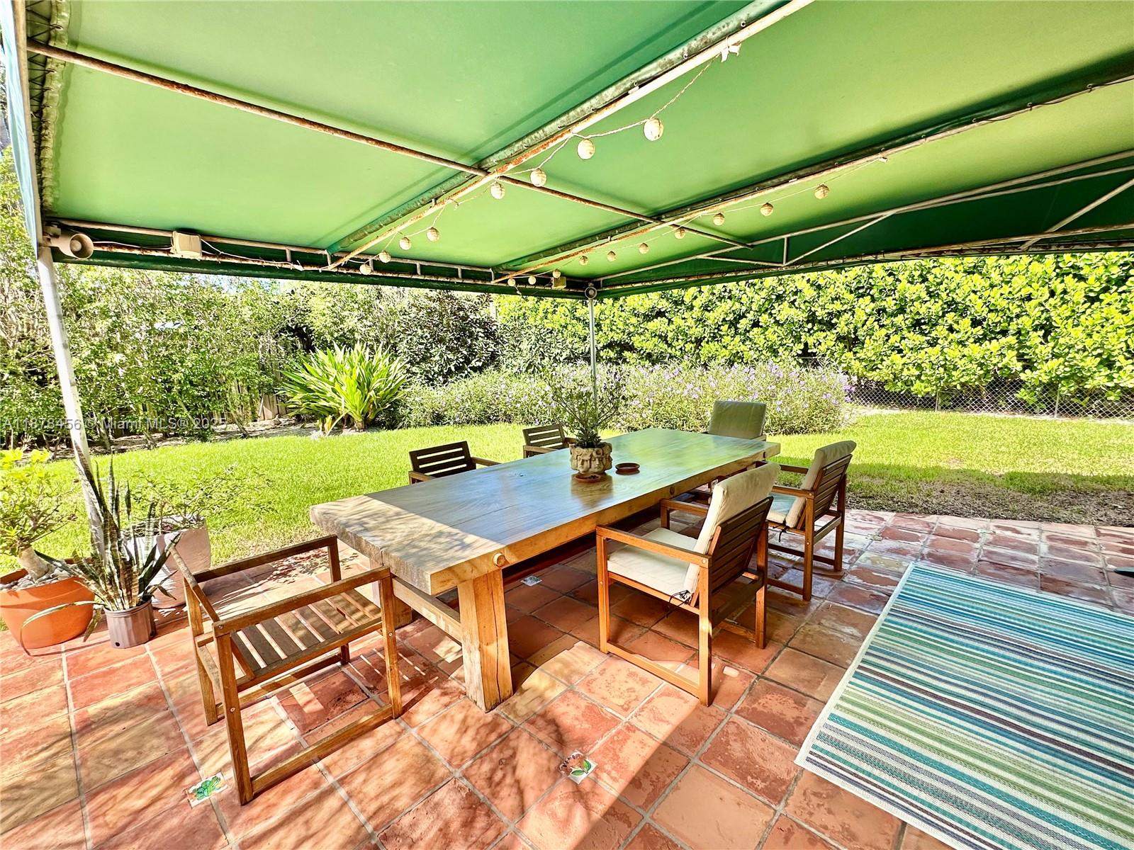 12430 Keystone Is Dr North Miami, FL 33181