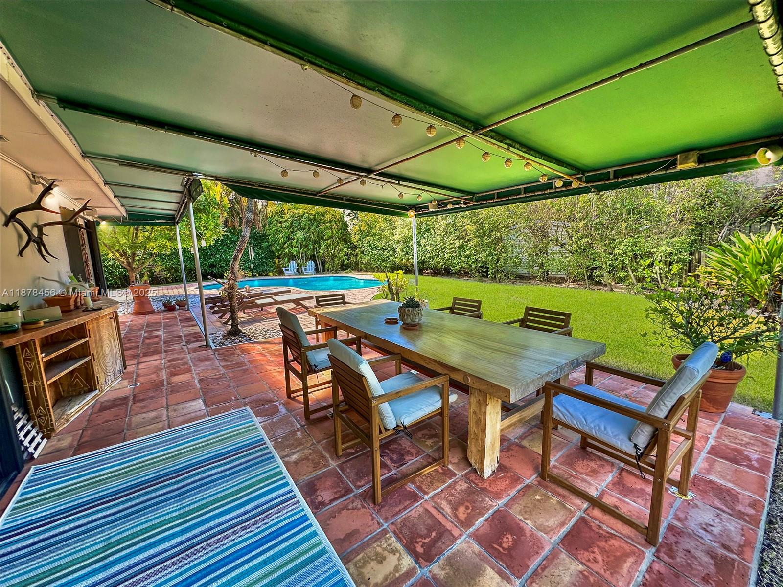 12430 Keystone Is Dr North Miami, FL 33181