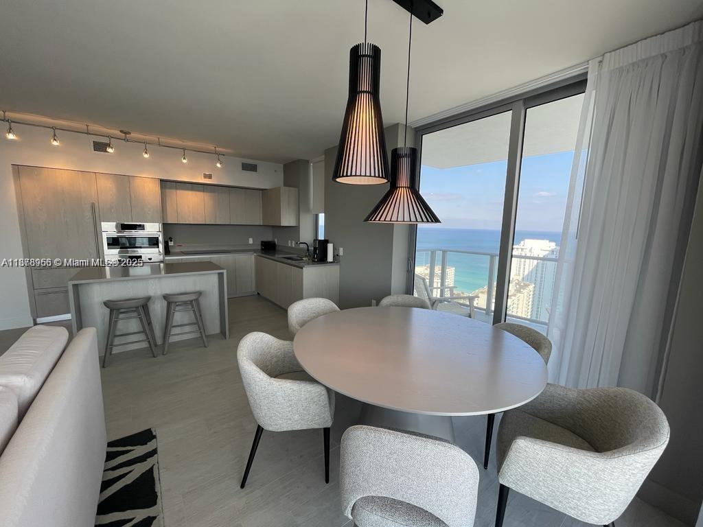 4010 S Ocean Dr #R1409