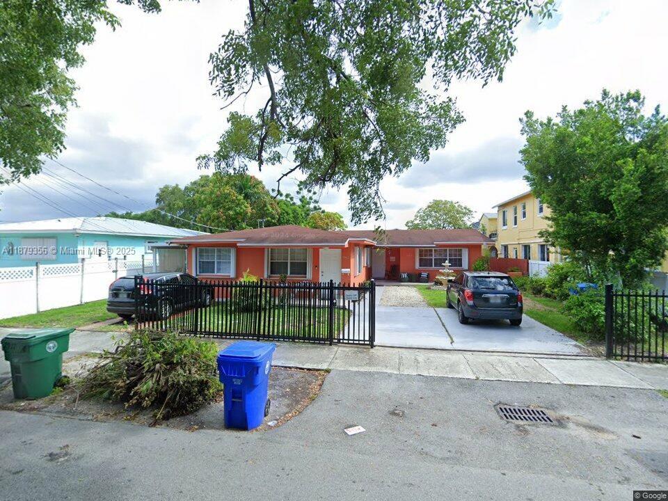 2915 SW 4th St