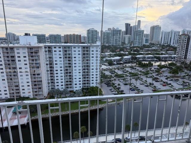 500 Bayview Dr #1821