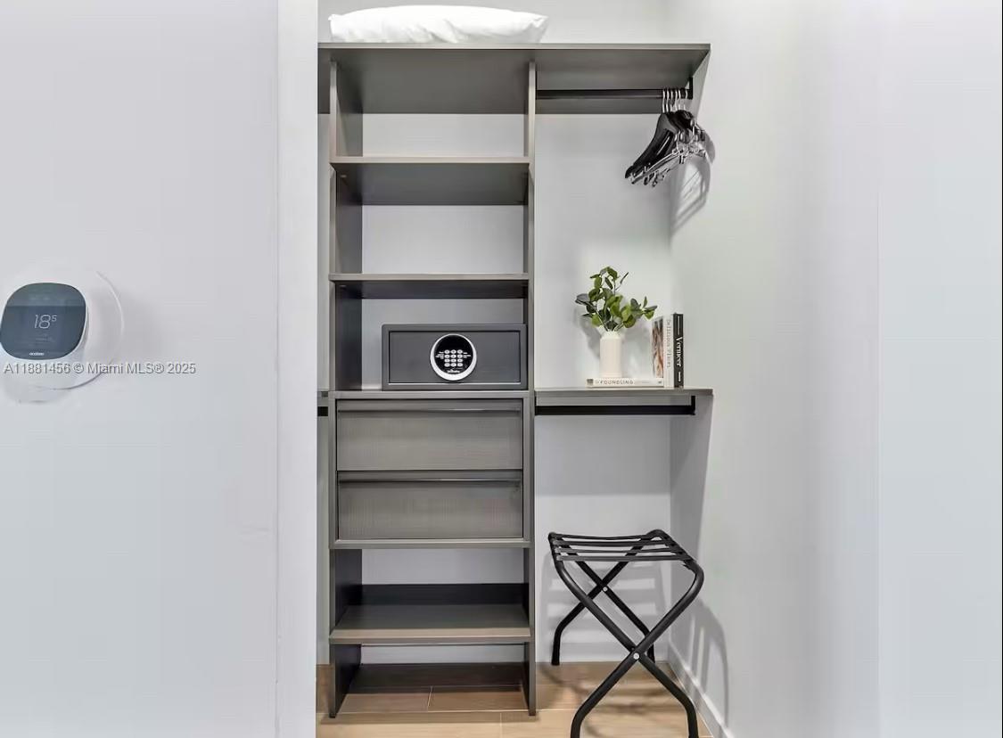 image The Elser Hotel & Residen17
