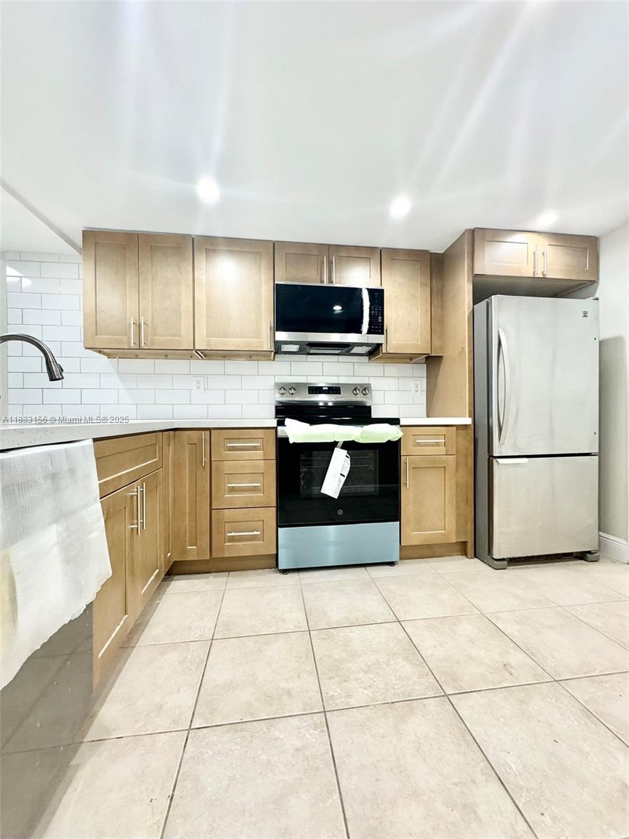 8500 SW 109th Ave #6-230