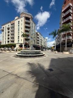 7280 SW 89th St #D406