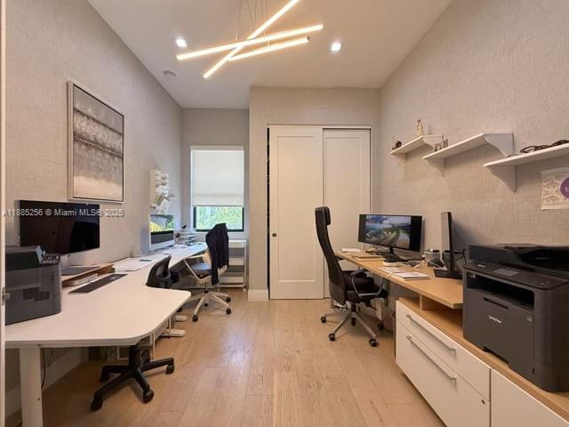 4761 NW 85th Ave Doral, FL 33166